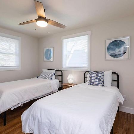 The Beach Vibe With Hot Tub 8 Min To The Beach Virginia Beach Exterior photo