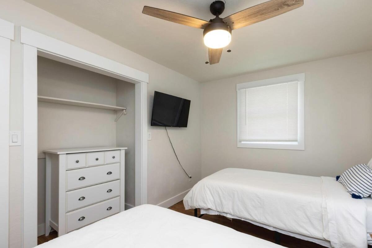 The Beach Vibe With Hot Tub 8 Min To The Beach Virginia Beach Exterior photo