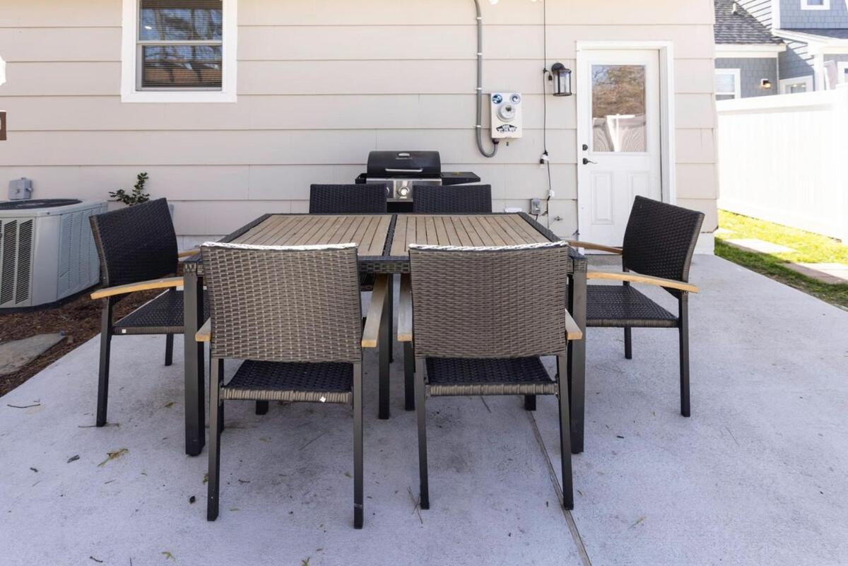 The Beach Vibe With Hot Tub 8 Min To The Beach Virginia Beach Exterior photo